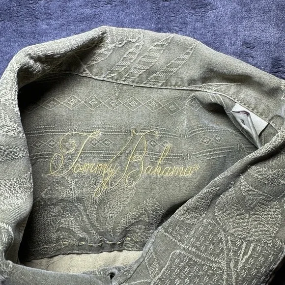 Tommy Bahama Shirt Mens L Silk Button Up Green Floral Camp Hawaiian Loop Collar - Picture 2 of 6